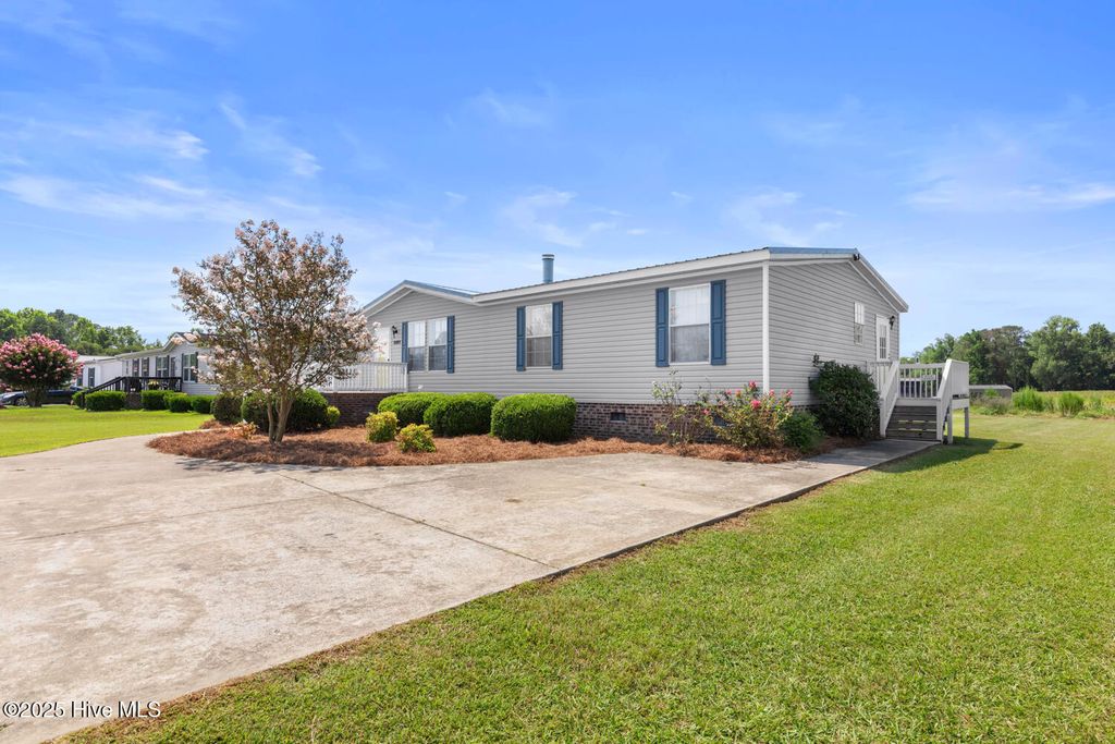 Photo of 3287 Catherine Lake Road, Chinquapin, NC 28521 (MLS # 100520483)