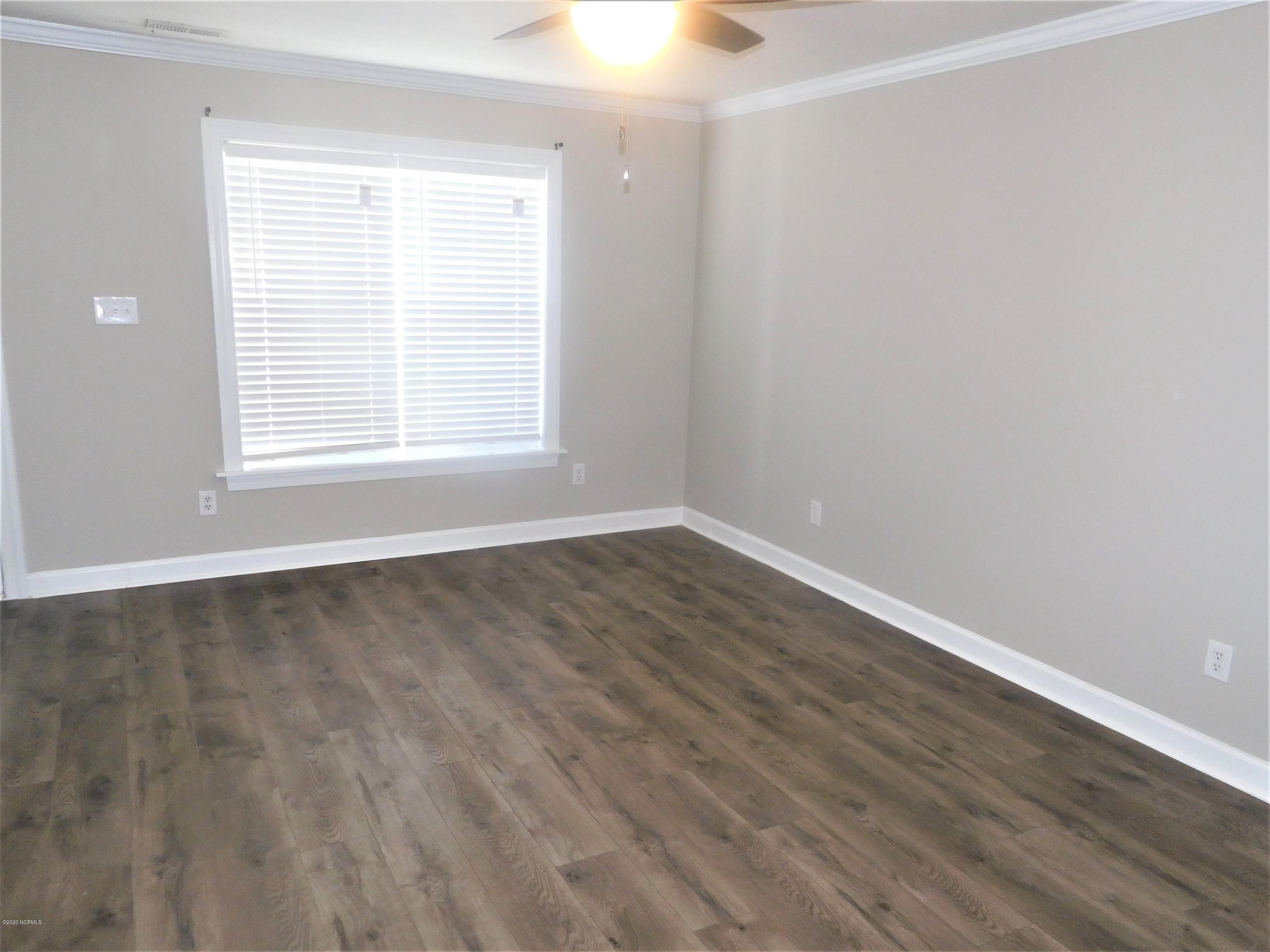 609 Streamwood Drive