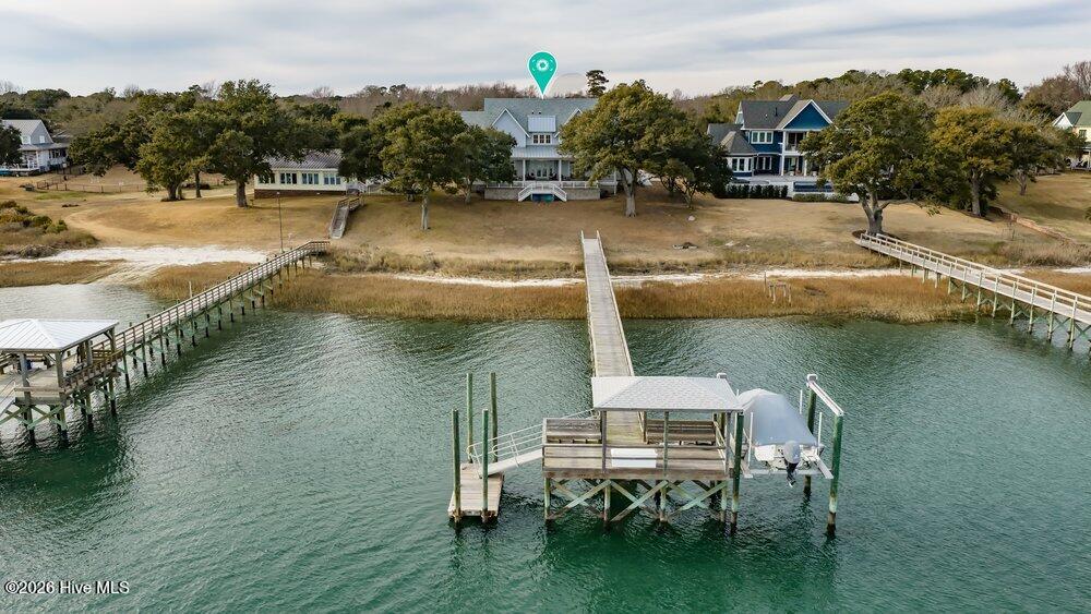 2322 Scotts Hill Loop Road