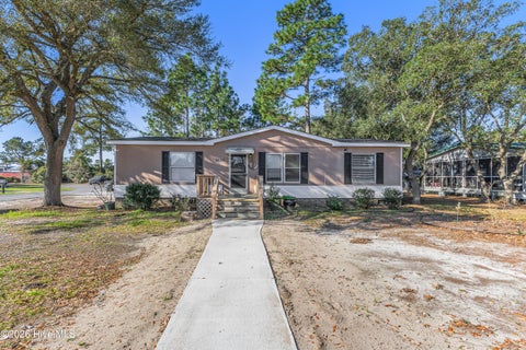 Mobile Home For Sale - 4690 Port Loop Road<br/> Southport, NC 28461