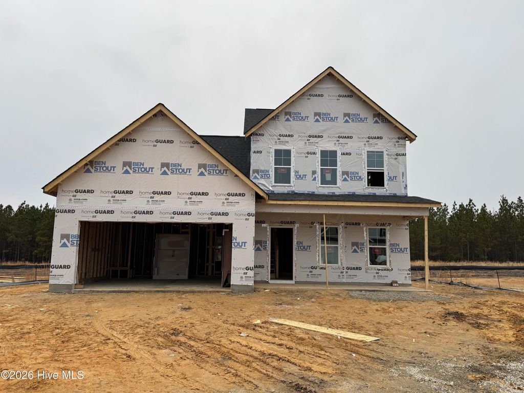 Photo of 222 Seaford Lane, Aberdeen, NC 28315 (MLS # 100554176)