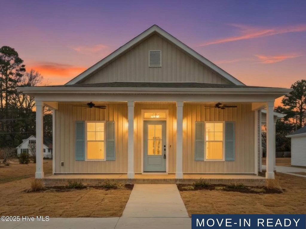 Photo of 112 Mason Street, Princeton, NC 27569 (MLS # 100529074)