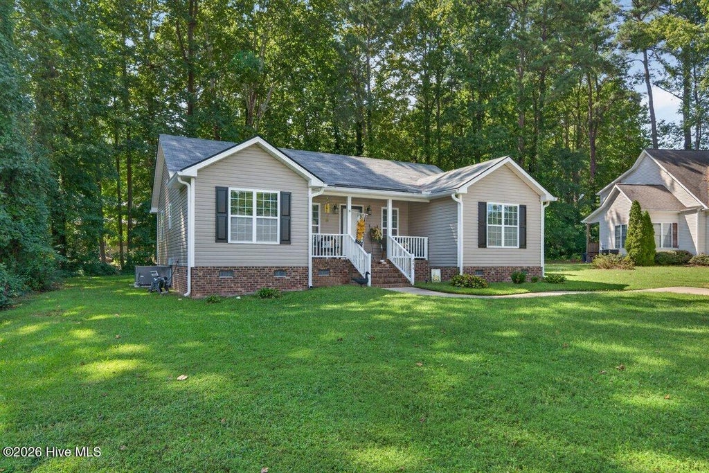 Photo of 204 Simbelyn Drive, Nashville, NC 27856 (MLS # 100604351)