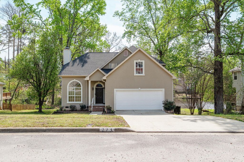 Photo of 273 Ashbrook Drive, Martinez, GA 30907 (MLS # 553805)