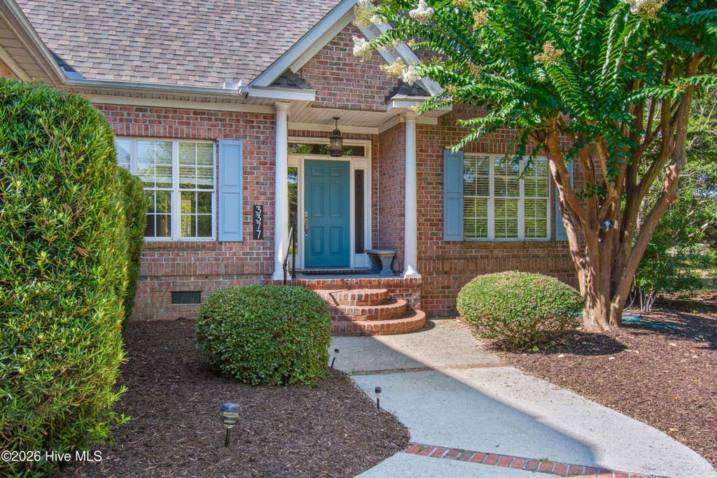 Photo of 3377 St James Drive SE, Southport, NC 28461 (MLS # 100590060)