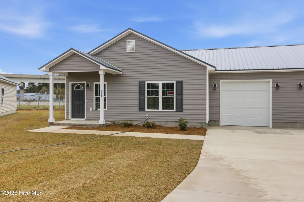 Photo of 134 Macdonald Boulevard, Havelock, NC 28532 (MLS # 100551238)