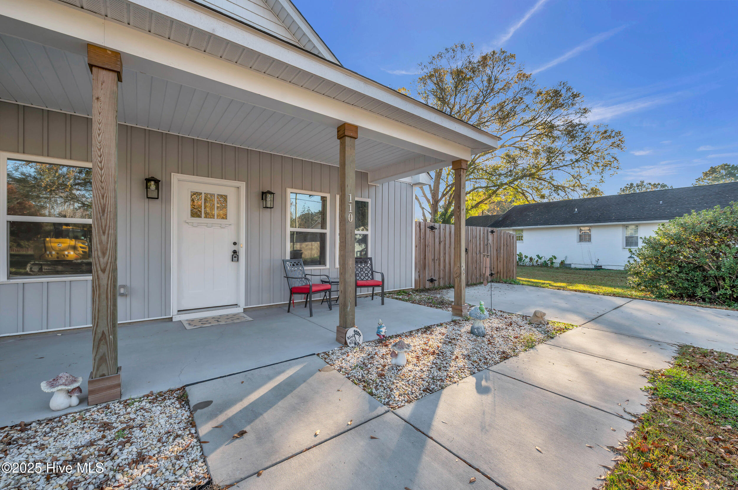 110 S McCullen Street