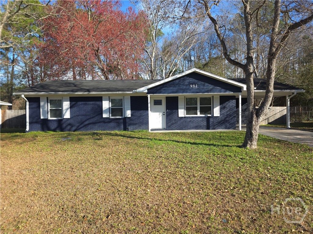 Photo of 981 White Circle, Hinesville, GA 31313 (MLS # SA347006)