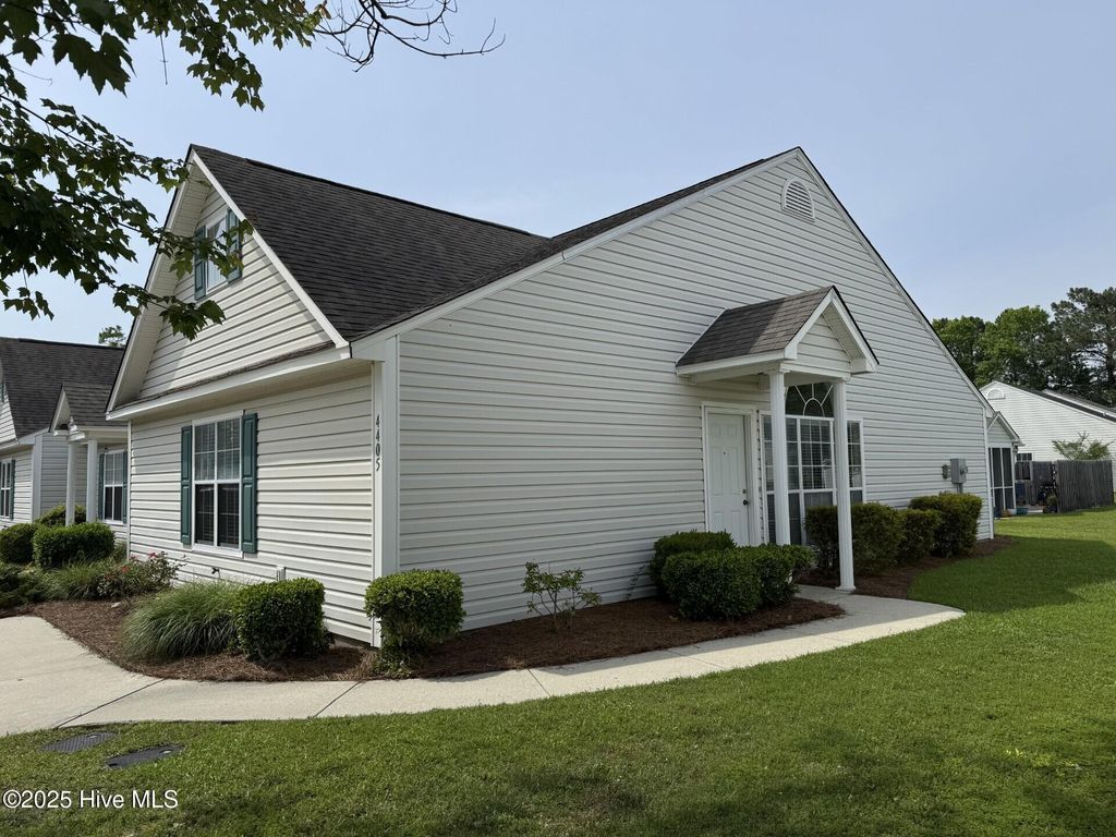 Photo of 4405 Jasmine Cove Way, Wilmington, NC 28412 (MLS # 100516738)