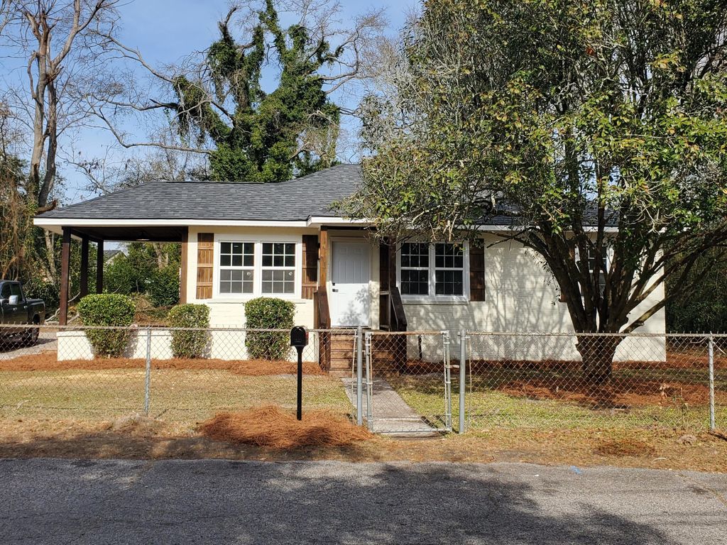 Photo of 1541 Wooten Road, Augusta, GA 30904 (MLS # 551332)