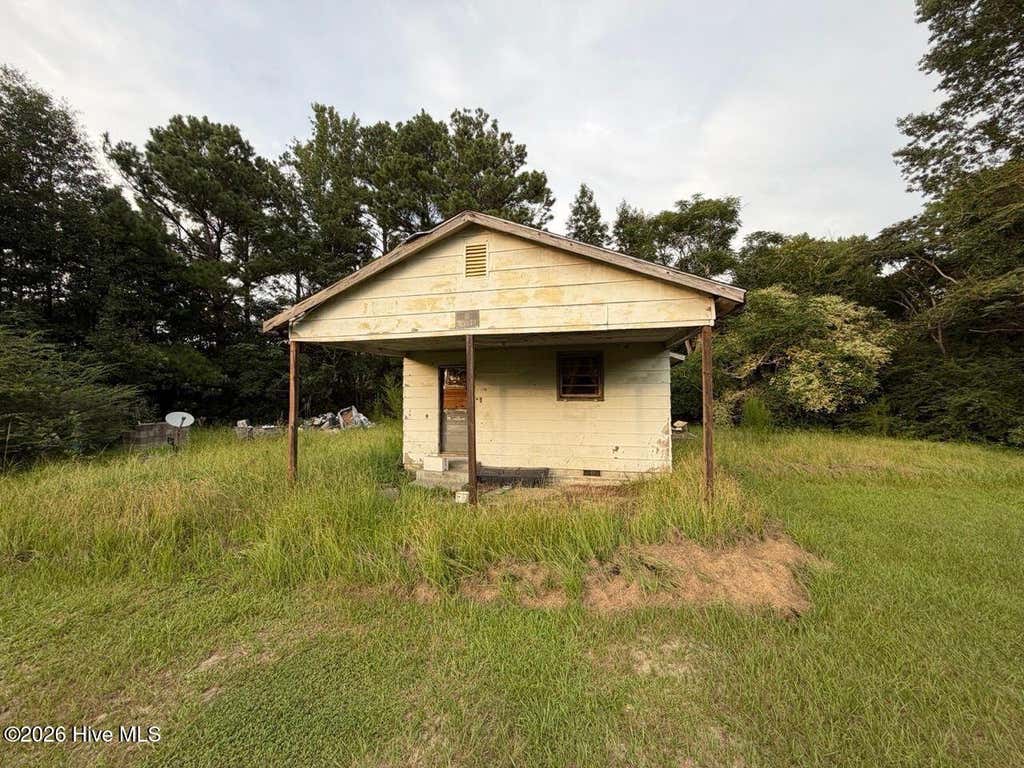 Photo of 157 Mystic Lane, Raeford, NC 28376 (MLS # 100597971)