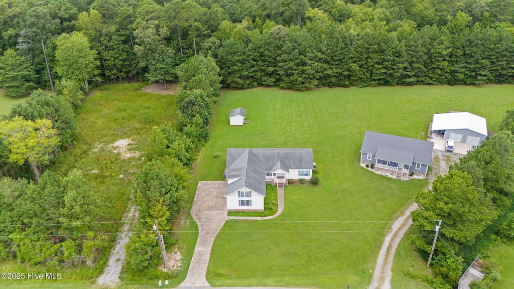 Photo of 115 Windsor Lane, Edenton, NC 27932 (MLS # 100559257)