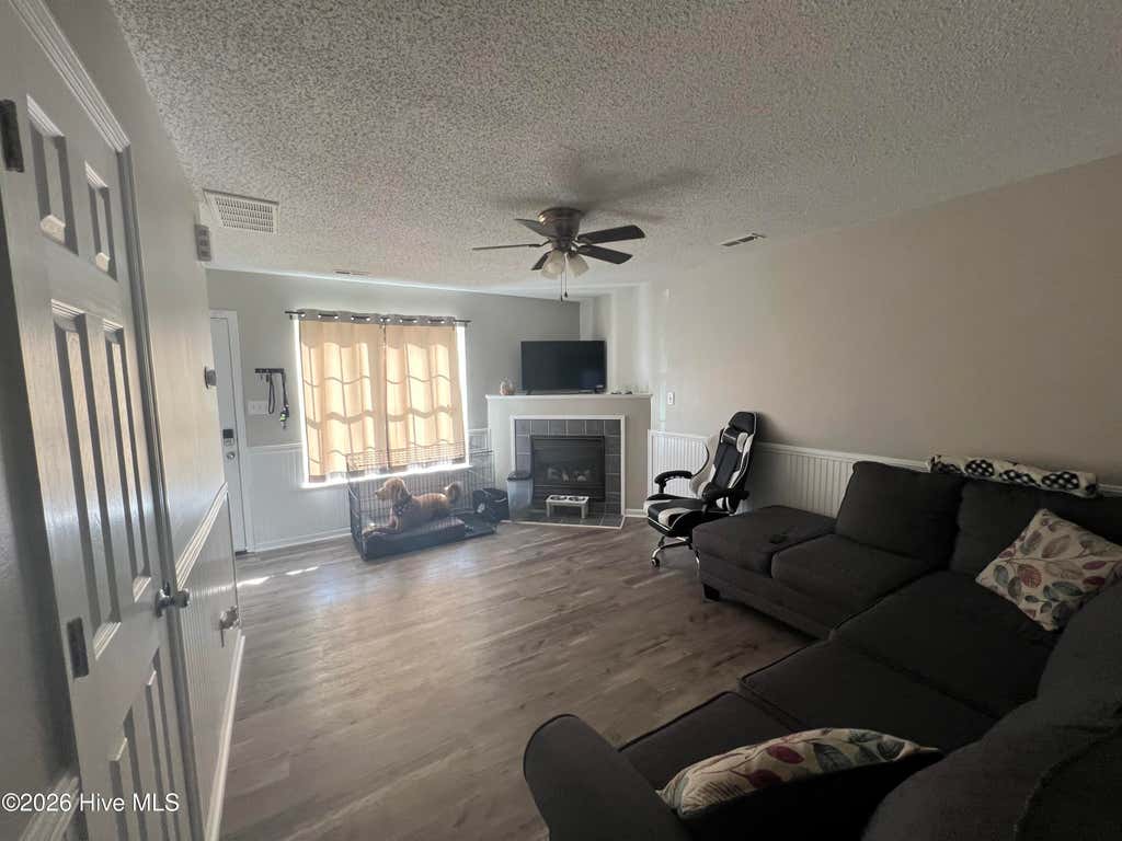 Photo of 205 Meadowbrook Lane, Jacksonville, NC 28546 (MLS # 100581615)
