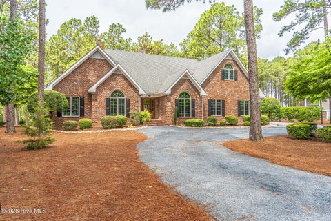 Photo of 52 Mcmichael Drive, Pinehurst, NC 28374 (MLS # 100590634)