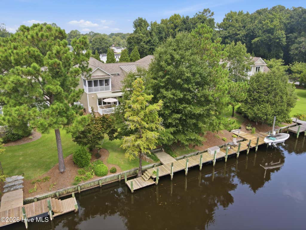 Photo of 2207 Hidden Harbor Drive, New Bern, NC 28562 (MLS # 100598679)