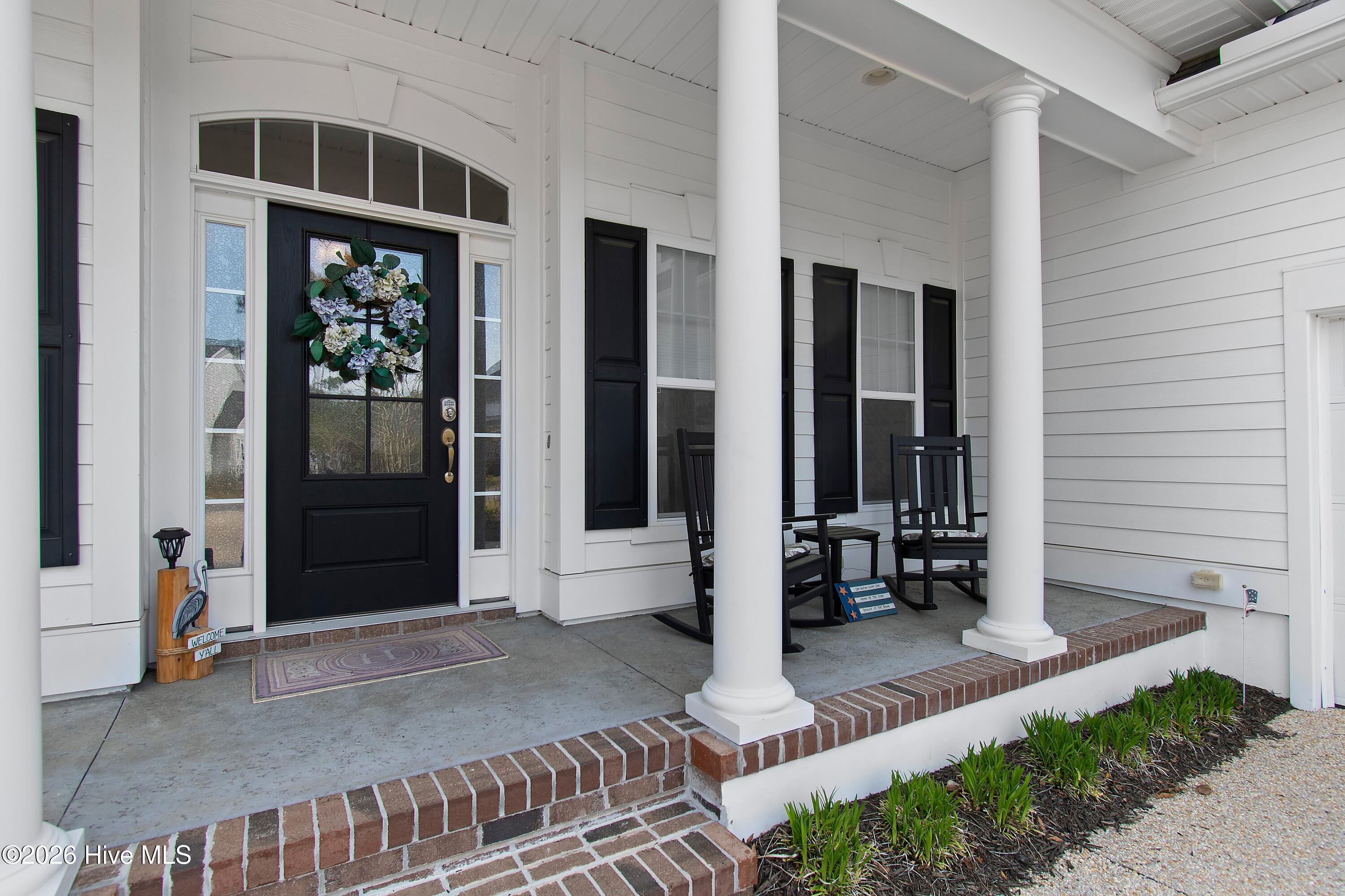 3886 Big Magnolia Way