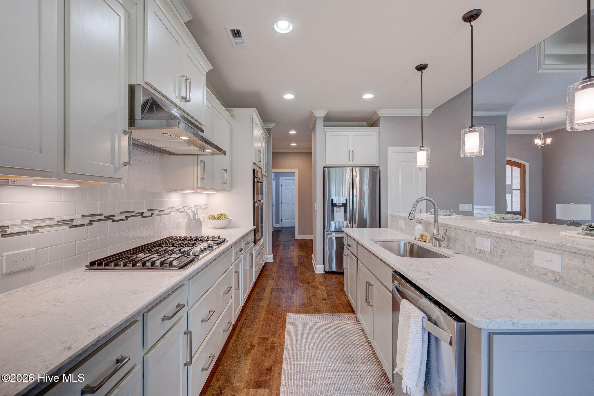 8711 Compass Pointe West Wynd NE