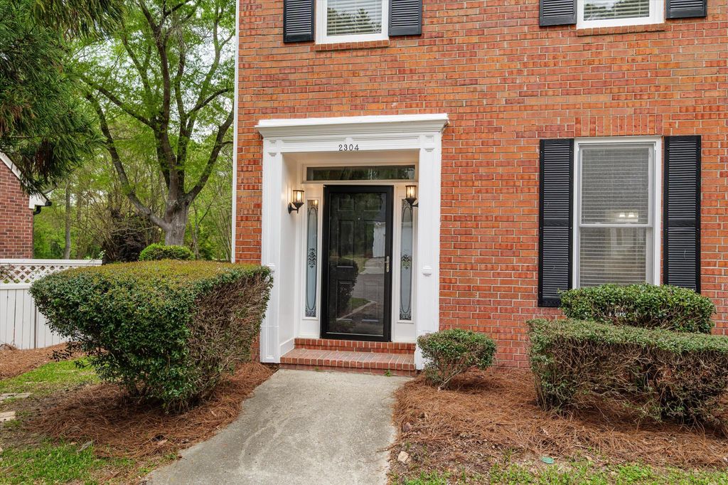 Photo of 2304 E Willow Creek Court, Augusta, GA 30909 (MLS # 554188)