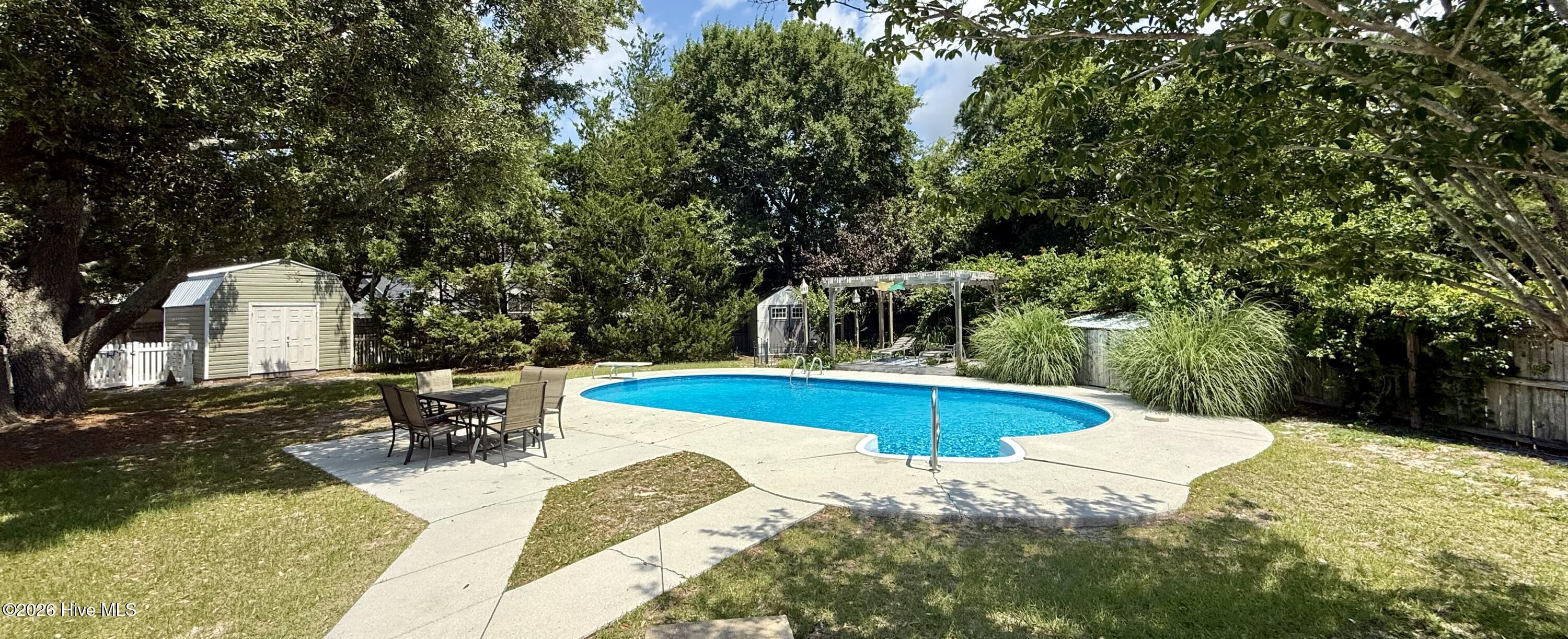 119 E Ivybridge Drive