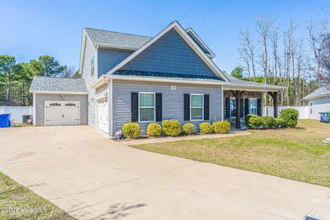 Homes For Sale - 2620 Highpoint Court<br/> Fayetteville, NC 28304