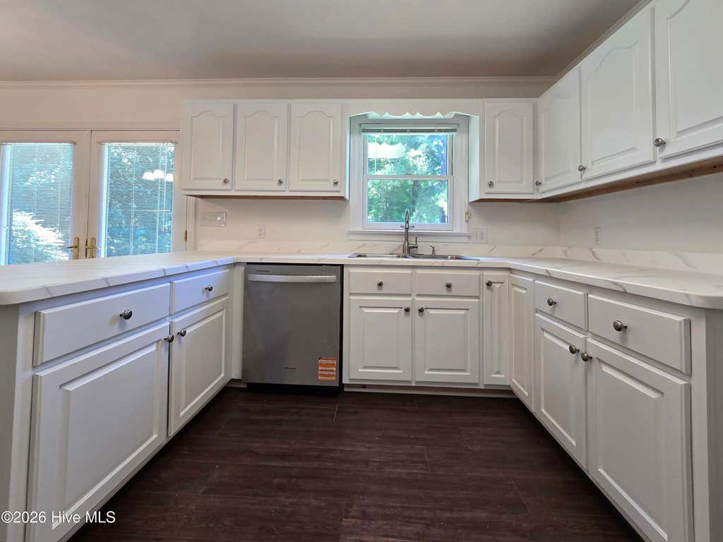 Photo of 413 Hickory Drive, Elizabeth City, NC 27909 (MLS # 100597219)