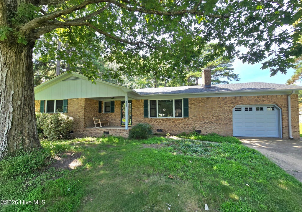 Photo of 413 Hickory Drive, Elizabeth City, NC 27909 (MLS # 100597219)