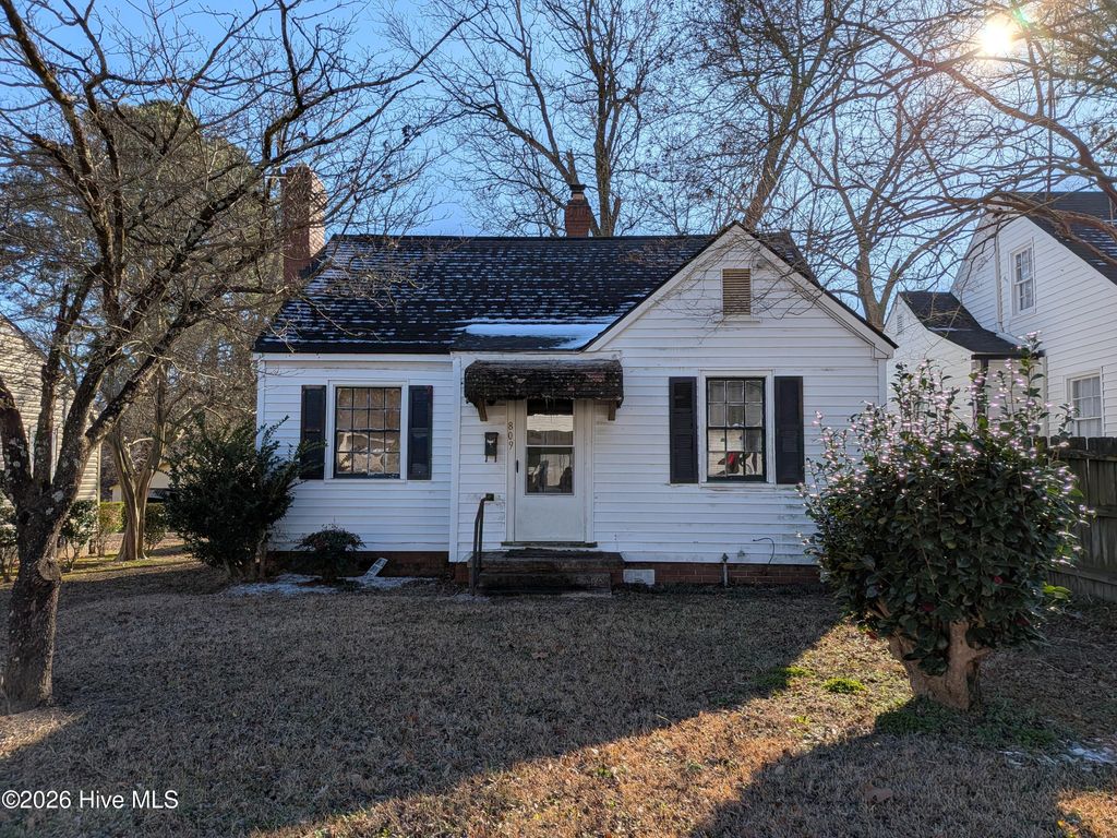 Photo of 809 Briggs Street S, Wilson, NC 27893 (MLS # 100553457)