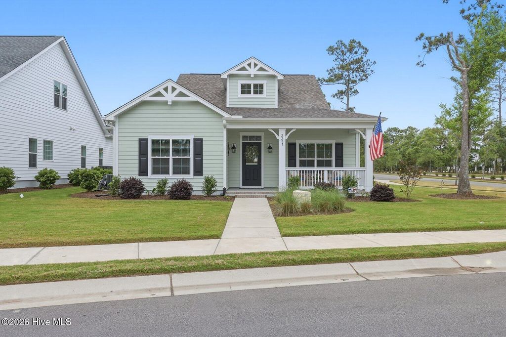 Photo of 2297 Crescent Bay Drive, Southport, NC 28461 (MLS # 100571330)