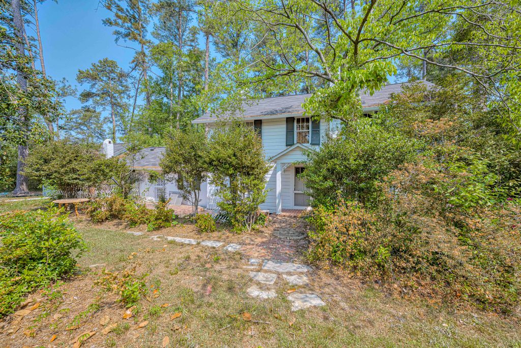 Photo of 3012 Walton Way, Augusta, GA 30909 (MLS # 555184)