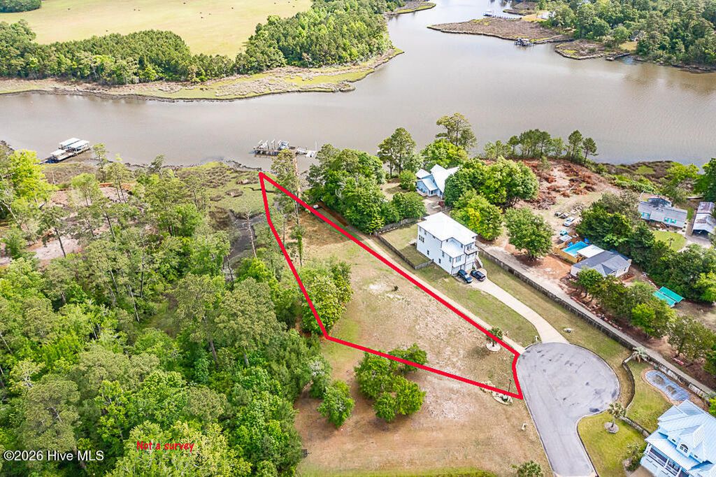 Photo of 113 Key West Lane, Newport, NC 28570 (MLS # 100576343)