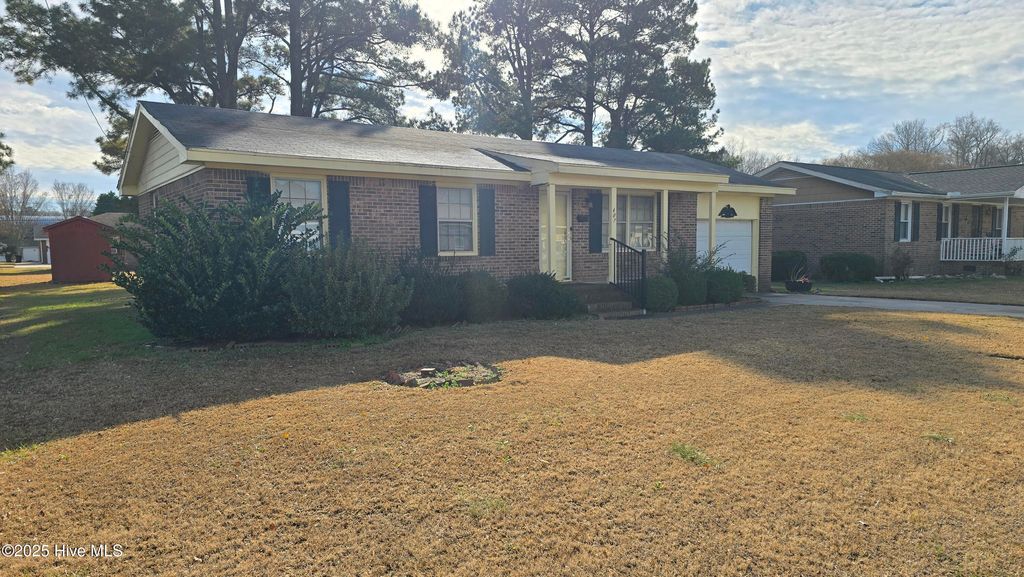 Photo of 407 Delaware Avenue, Elizabeth City, NC 27909 (MLS # 100544901)