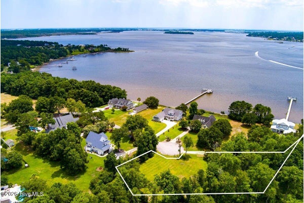 150 AZALEA CT, SWANSBORO, NC 28584 - Image ed25e3b5d7e40a1392ceb5cf8ff974c2/447125876