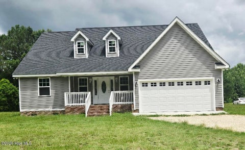 Photo of 207 John Rich Road, Warsaw, NC 28398 (MLS # 100586834)