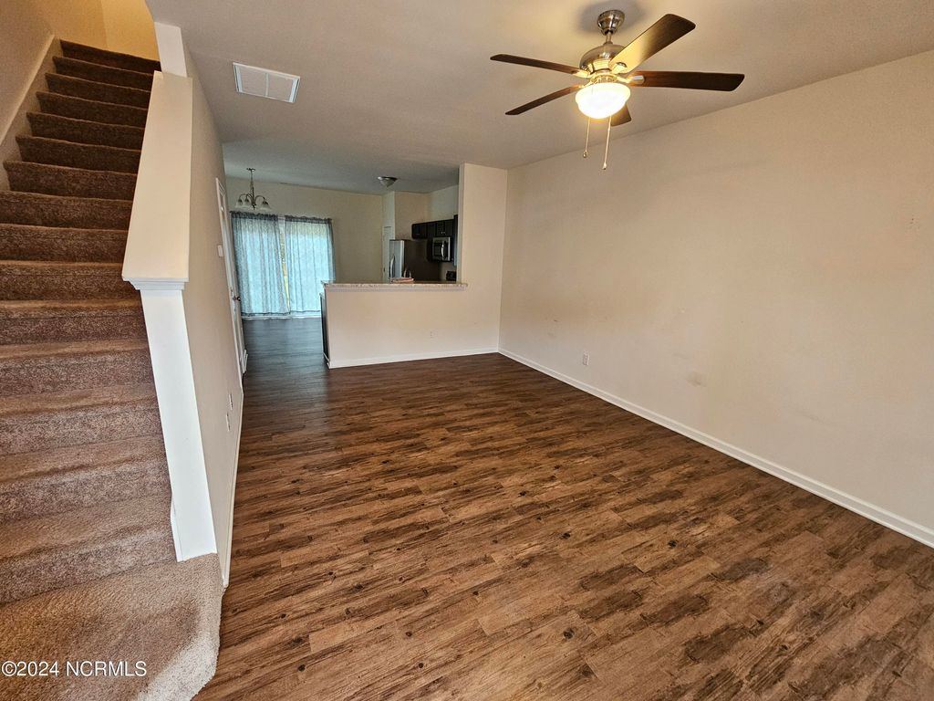 Photo of 125 Beacon Woods Drive, Holly Ridge, NC 28445 (MLS # 100548759)