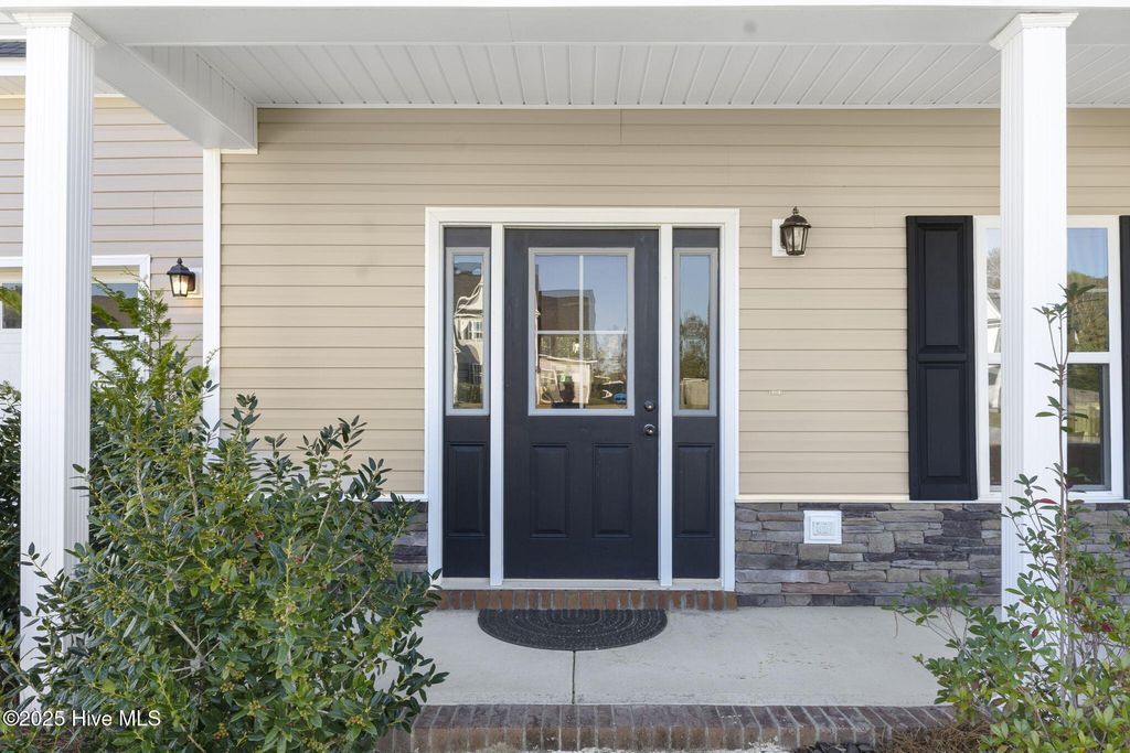 Photo of 607 Osprey Landing Drive #Lot 9, Holly Ridge, NC 28445 (MLS # 100538262)