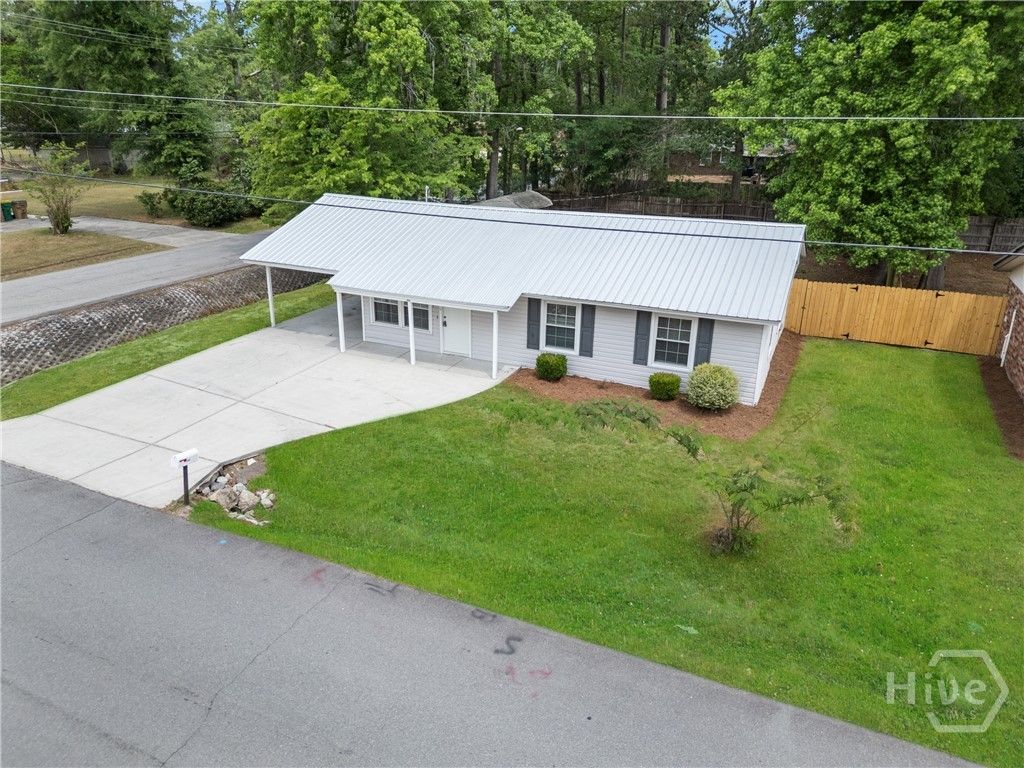 Photo of 322 W Whatley Street, Pooler, GA 31322 (MLS # SA355032)