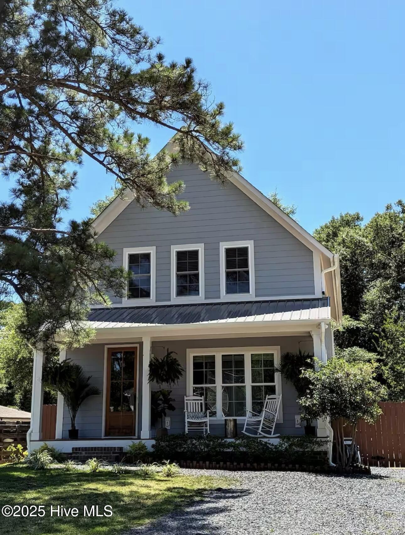 360 W Maine Avenue