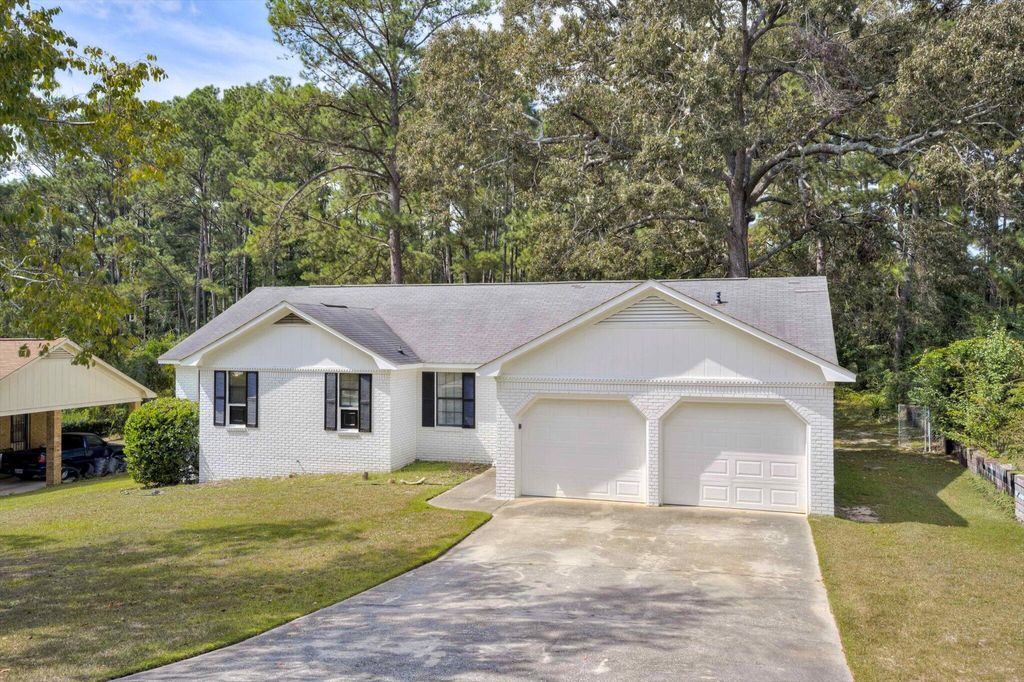 Photo of 3821 Crest Drive, Hephzibah, GA 30815 (MLS # 547457)