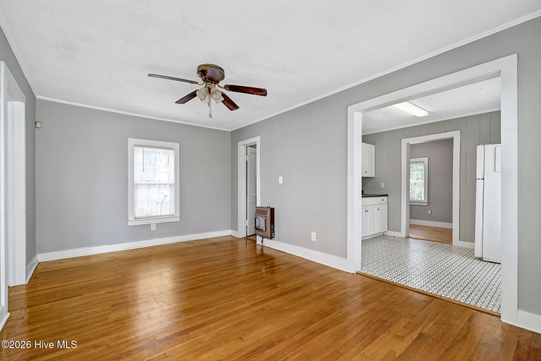 115 E Murphy Street