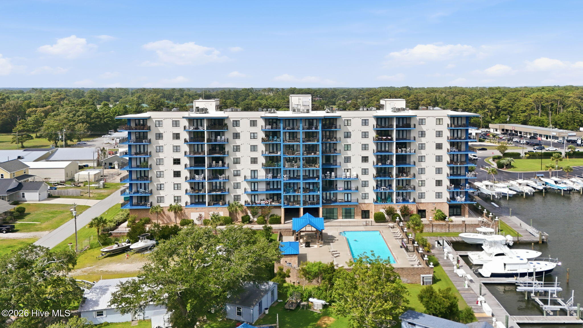 4425 Arendell Street 101 & Bs 40