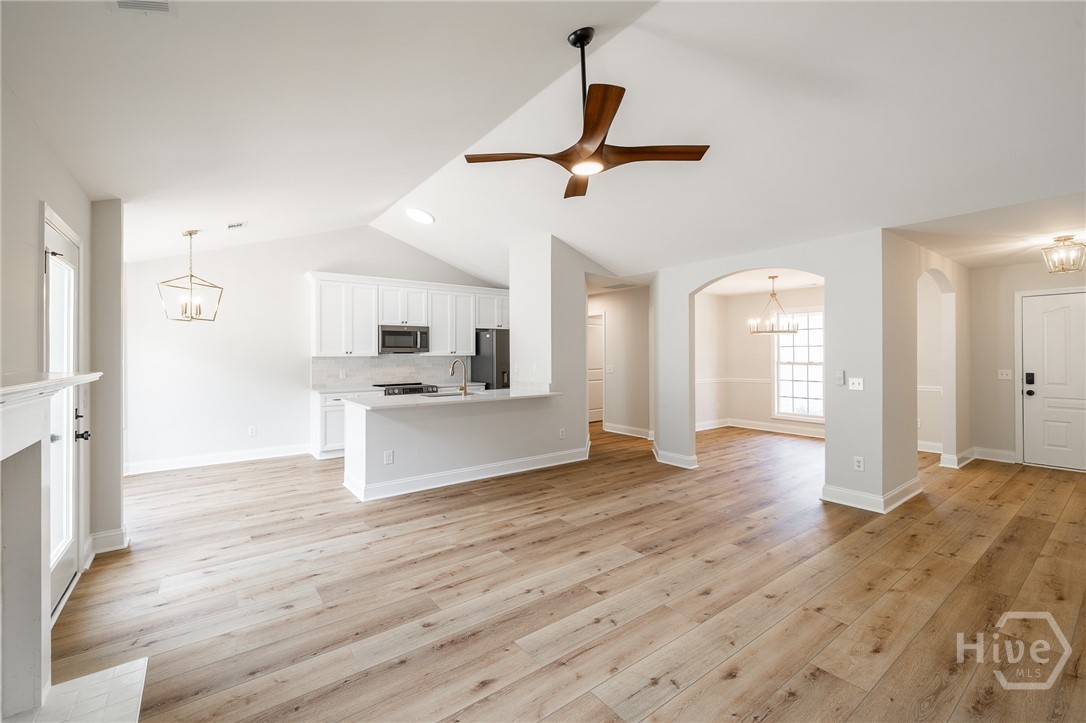 1040 Stone Shoals Terrace