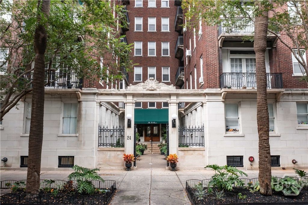 Photo of 24 E Liberty Street #53, Savannah, GA 31401 (MLS # SA340851)