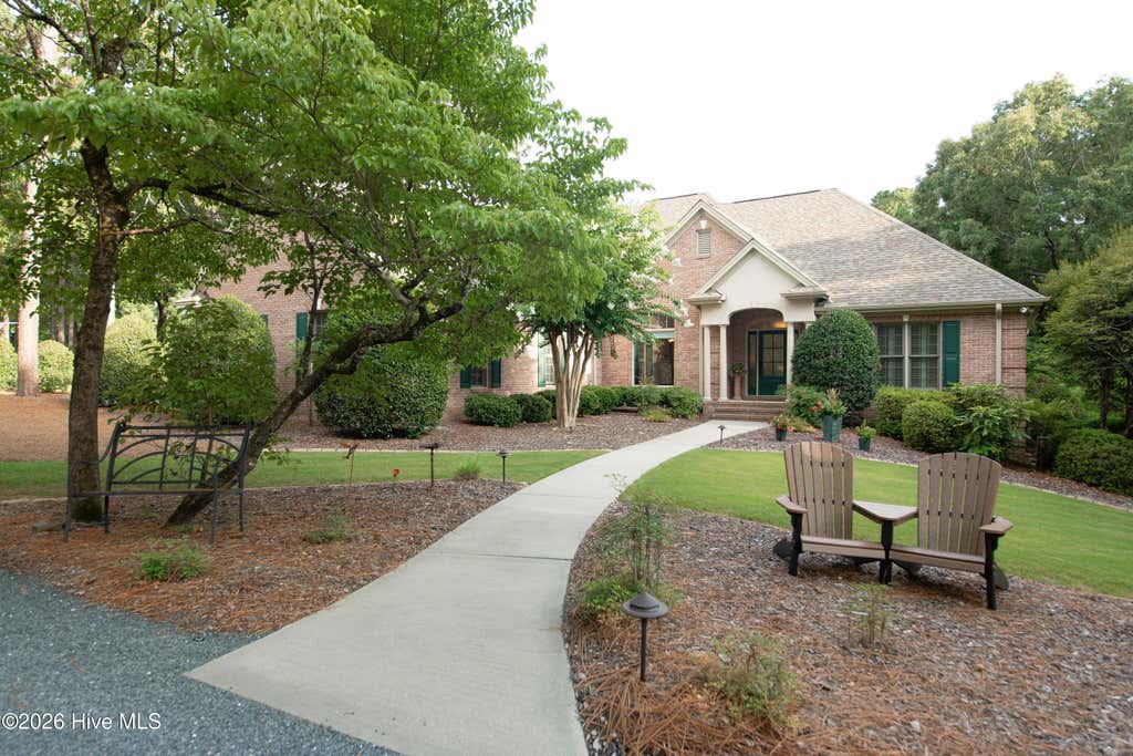 Photo of 12 Kilrea Court, Pinehurst, NC 28374 (MLS # 100593223)