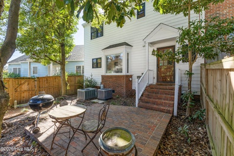 Tiny photo for 4 Saint Marys Place, Wilmington, NC 28403 (MLS # 100605752)