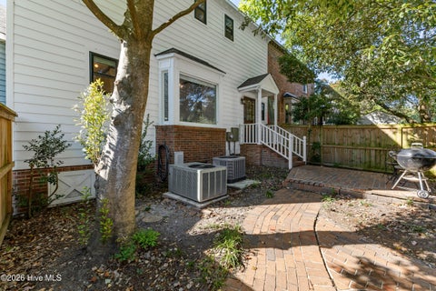 Tiny photo for 4 Saint Marys Place, Wilmington, NC 28403 (MLS # 100605752)