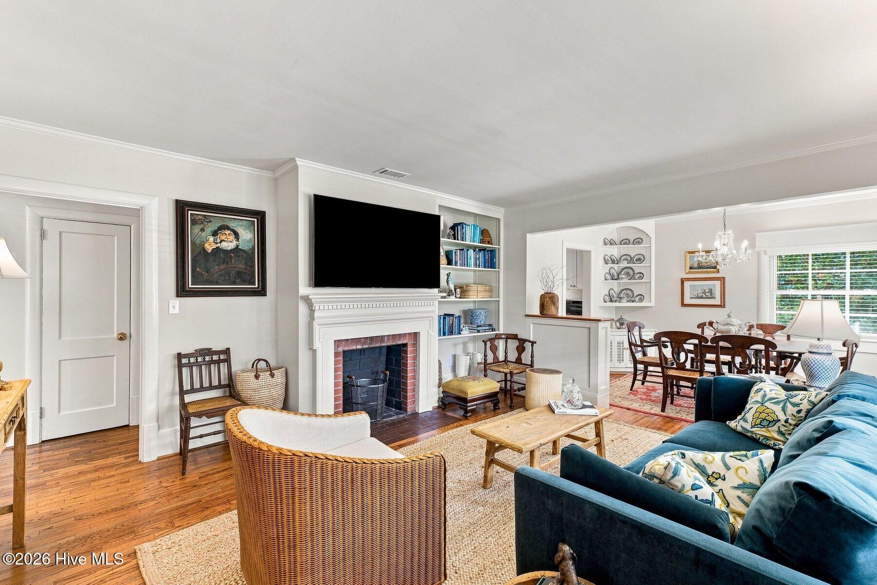 2105 Camellia Drive