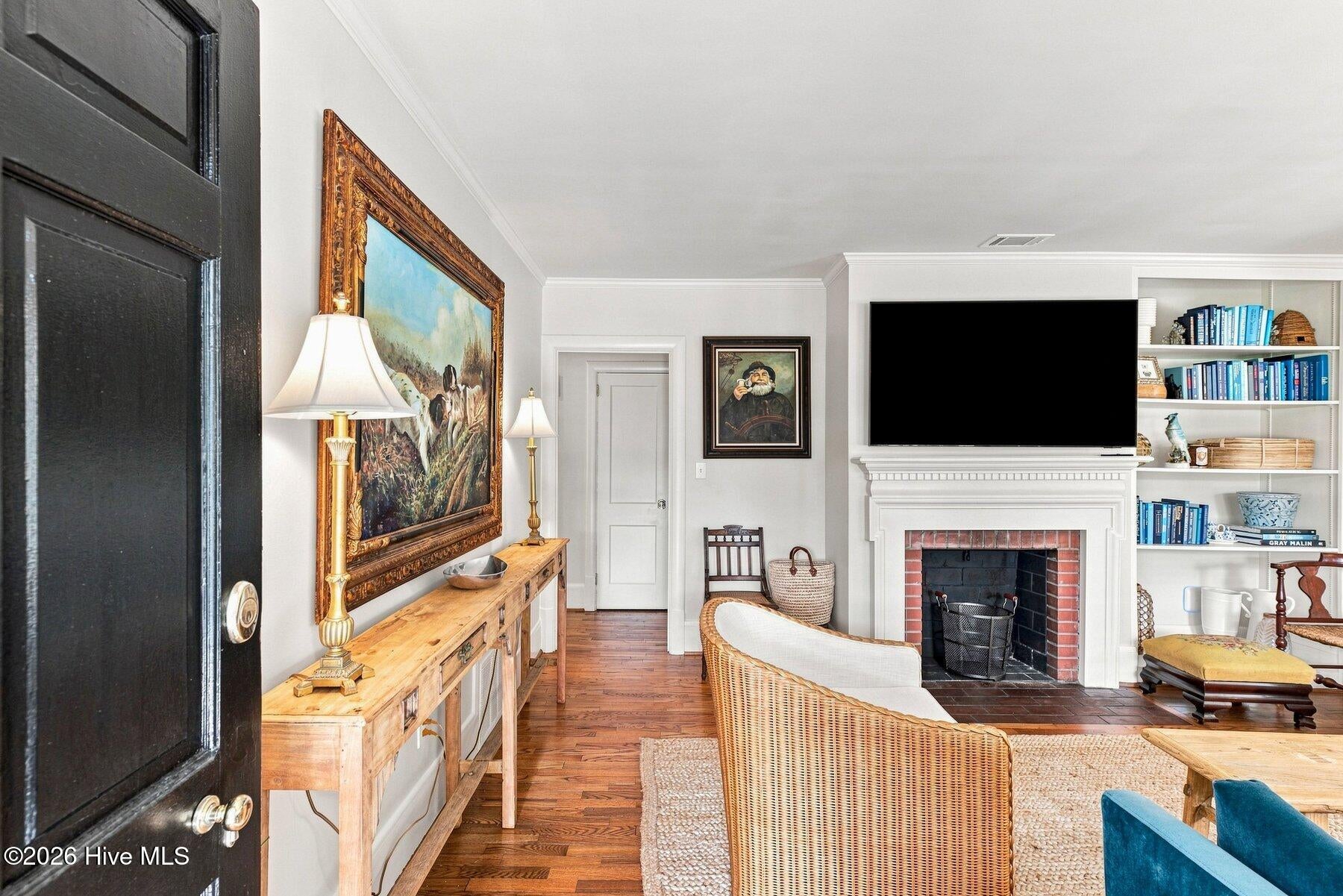 2105 Camellia Drive