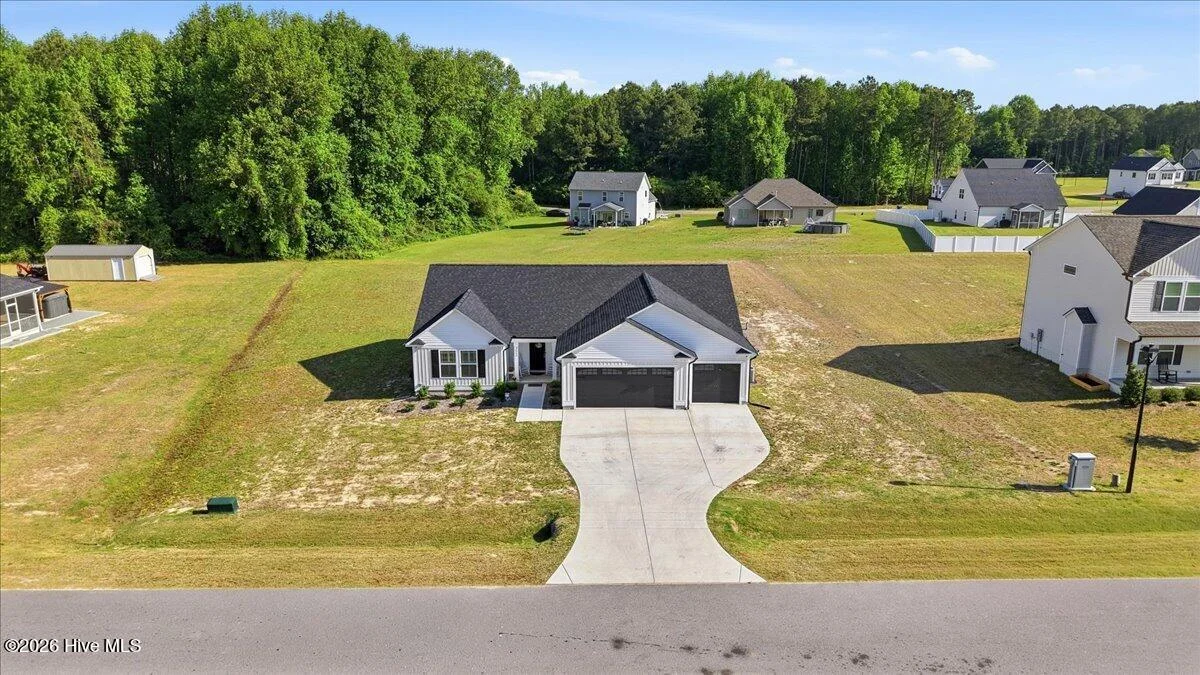352 Earnest Way