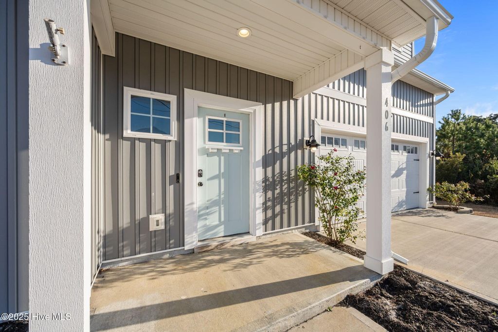 Photo of 406 Elgin Road, Hubert, NC 28539 (MLS # 100544347)