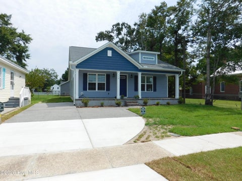 Homes For Rent - 710 N B Street<br/> Craven County, Bridgeton, NC 28519